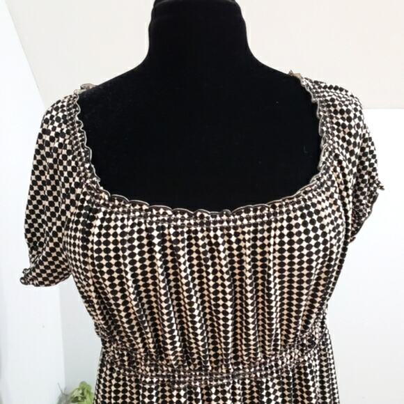 Max Studio Black and White Geometric Print Short Sleeve Knee Length Dress Medium - Picture 5 of 10